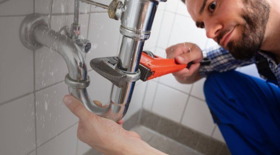 Local annual plumbing maintenance in Salem, OH